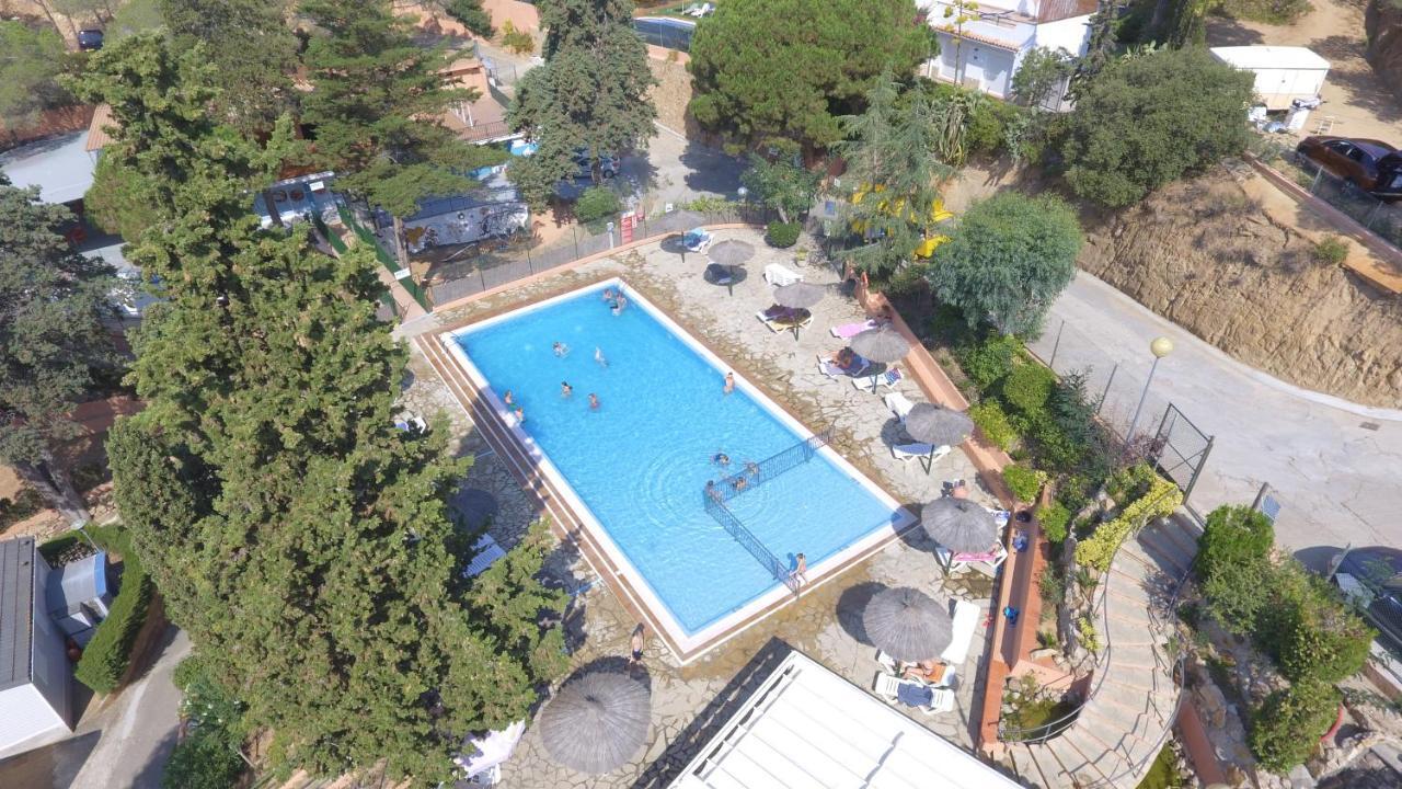 Happy Camp Mobile Homes In Sènia Cala Canyelles